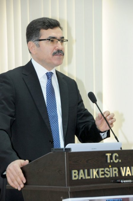 Balıkesir'de memurlara stres yönetimi ve öfke kontrolu anlatıldı