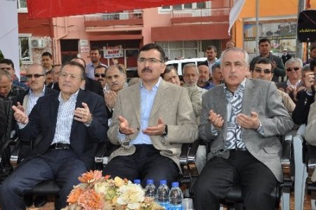 Balıkesir'de yapılacak öğrenci yurdunun temeli dualarla atıldı