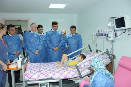 Balıkesir'de yeni çocuk yoğun bakım ünitesi hizmete açıldı