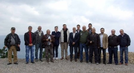 Balıkesir'deki gazeteciler Kazdağları'nın zirvesine çıktı