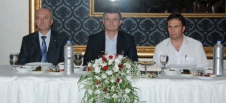 Balıkesir'den Batman'a Atanan Vali Arslan Helâllik İstedi