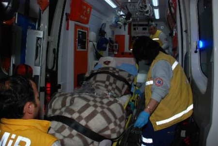 Balıkesir'den Sevk Edilen Yaralılar İzmir'e Getirildi