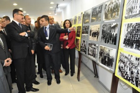 Balıkesir'in 150 yıllık eğitim tarihi fotoğraflarla sergileniyor