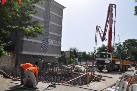 Balıkesir'in en işlek caddesine üst geçit yapılacak