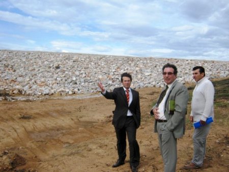 Balıkesir'in Tatlıpınar köyünde hayvan içme suyu göleti tamamlandı