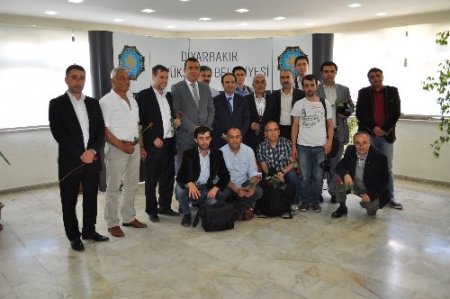 Balıkesirli gazeteciler çözüm süreci için 4 günde 3 bin 800 km yol katetti