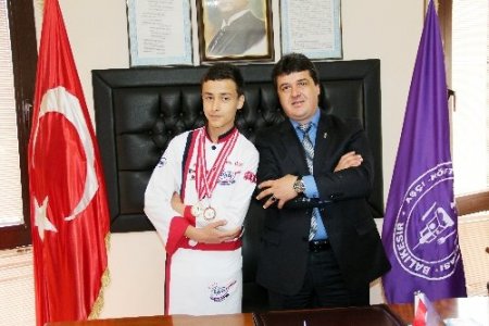 Balıkesirli genç aşçı, milli takıma seçildi