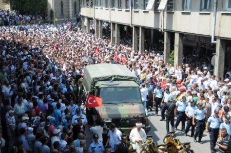 Balıkesirli Şehit Teğmen Süleyman Özoğlu Dualarla Uğurlandı