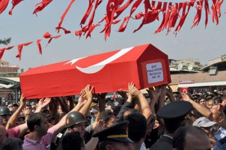 Balıkesirli şehit uzman çavuş son yolculuğuna uğurlandı