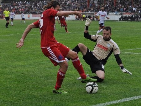 Balıkesirspor: 2 - İskenderun Demir Çelikspor: 0