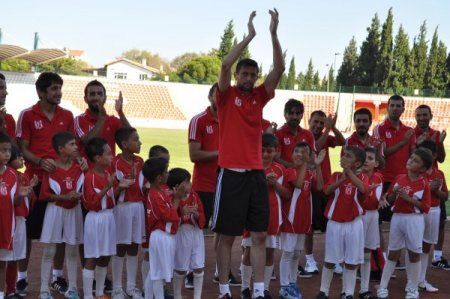 Balıkesirspor sezon açılışında Bozüyükspor'u 4-0 yendi