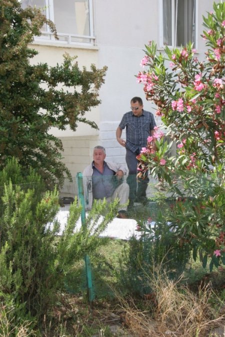 Balkondan Düşen Yaşlı Kadın Öldü