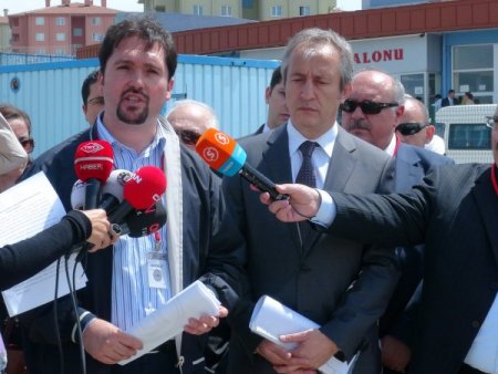 Balyoz Davası Avukatları Mahkemeyi Suçladı