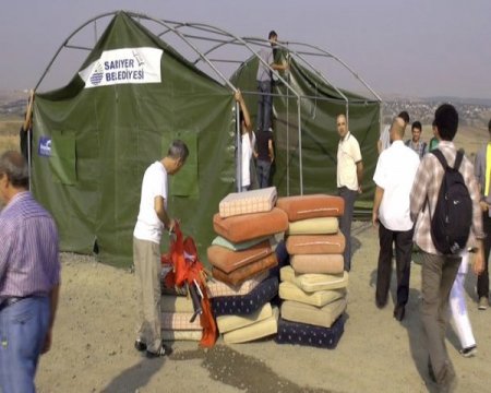 Balyoz Sanıklarına Destek Eyleminde ‘belediye’ Çadırı
