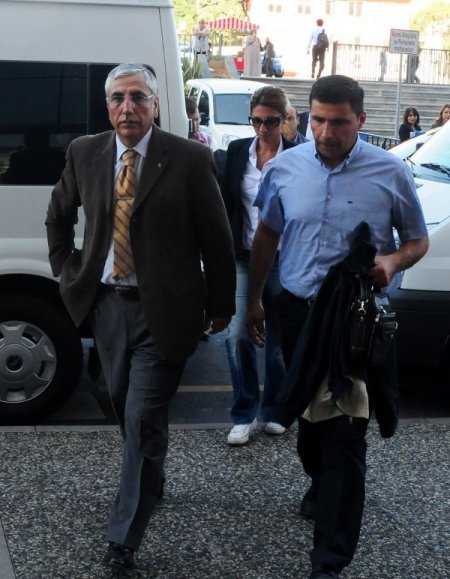 Balyoz'da tutuklanan 5 sanık cezaevine götürüldü