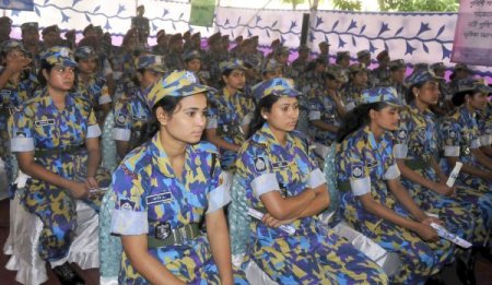 Bangladeş’in İlk Kadın Polis Taburu Göreve Başladı