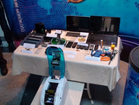 Banka kartlarını kopyalayan şebeke çökertildi