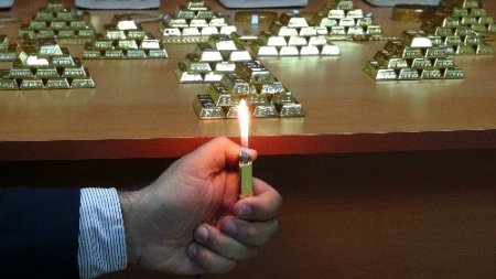 Bankadan para çeken yaşlılara külçe altın tuzağı