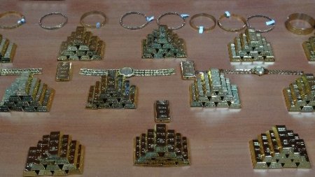 Bankadan para çeken yaşlılara külçe altın tuzağı