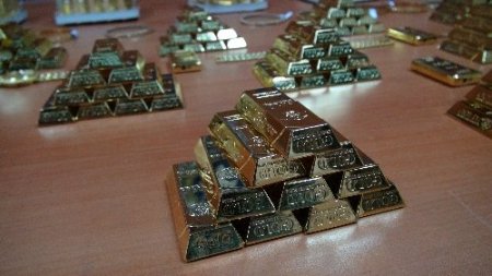 Bankadan para çeken yaşlılara külçe altın tuzağı