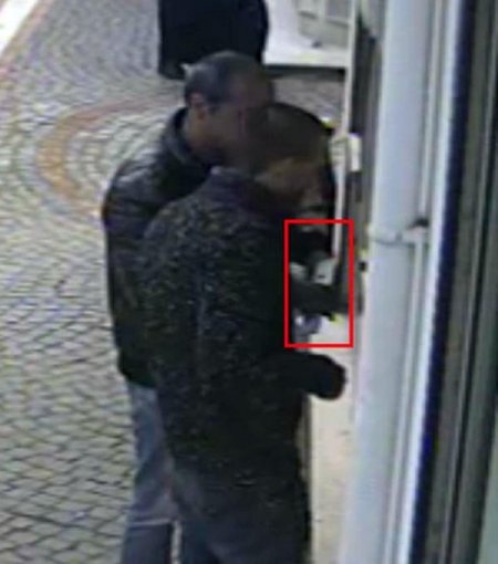 Bankamatiğe kopyalama düzeneği kuran Bulgarlar sınırda yakalandı