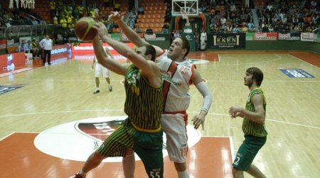 Banvit: 62 - Olin Edirne: 51