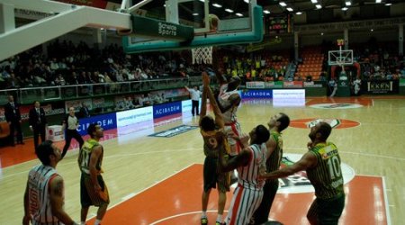 Banvit: 62 - Olin Edirne: 51