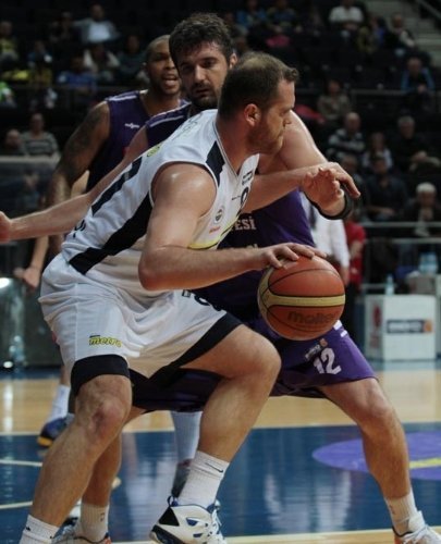 Barış Ermiş hem rekor kırdı hem de Fenerbahçe Ülker'e galibiyeti getirdi