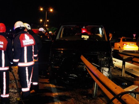 Bariyere saplanan araçtan burnu bile kanamadan çıktı