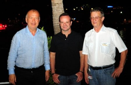 Barrichello: Ters yönde giden kamyon bile gördüm, Türkiye'den F1 pilotu çıkar