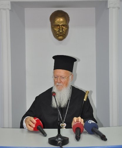 Bartholomeos: Önce Allah, sonra da devletimiz bizi koruyor