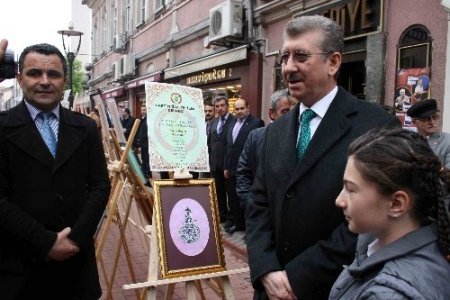 Bartınlı gazetecilerden Kutlu Doğum’da anlamlı sergi