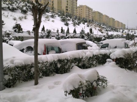 Başakşehir'de Kar