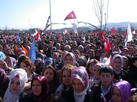 Başbakan ‘açılış’ Eleştirisi Yapan Chp’ye Cevap Verdi: Hiç Bunların Gümbür Gümbür Açılış Yaptıklarını Duydunuz Mu?