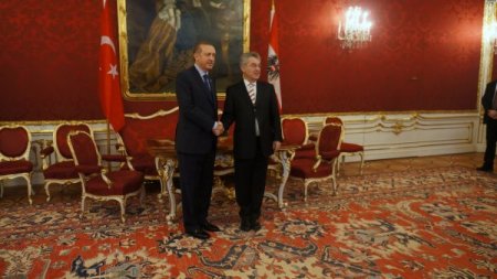 Başbakan Erdoğan, Avusturya Cumhurbaşkanı Fischer ile görüştü
