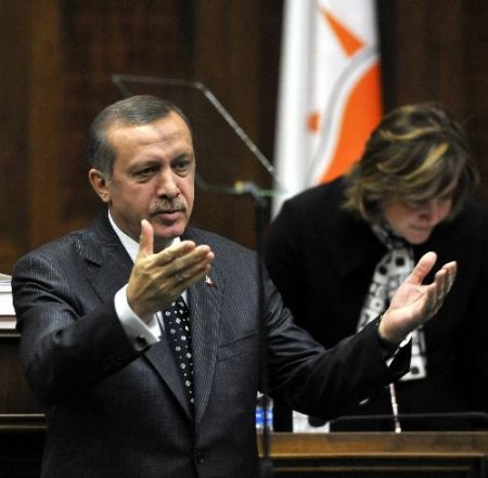 Başbakan Erdoğan, Bahçeli'nin Sözlerini Tıp Dünyasına Havale Etti