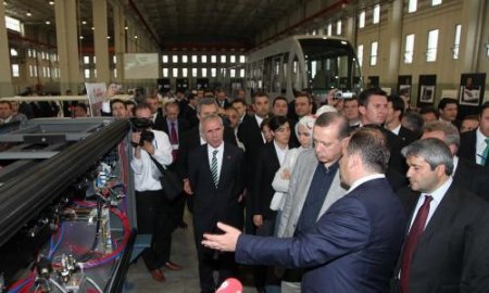 Başbakan Erdoğan, 'bursa' Markalı Tramvayı İnceledi
