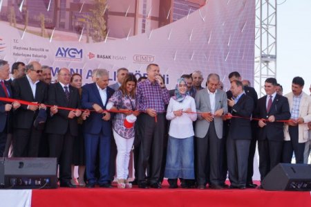 Başbakan Erdoğan, Iğdırlı Sbs Birincisini Kutladı