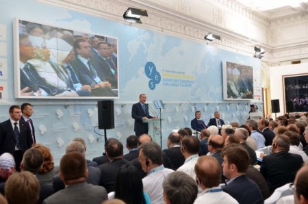 Başbakan Erdoğan, İslam dünyasına Kırım’dan seslendi