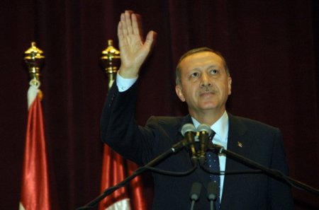 Başbakan Erdoğan, Kahire Üniversitesi’nde konuşma yaptı