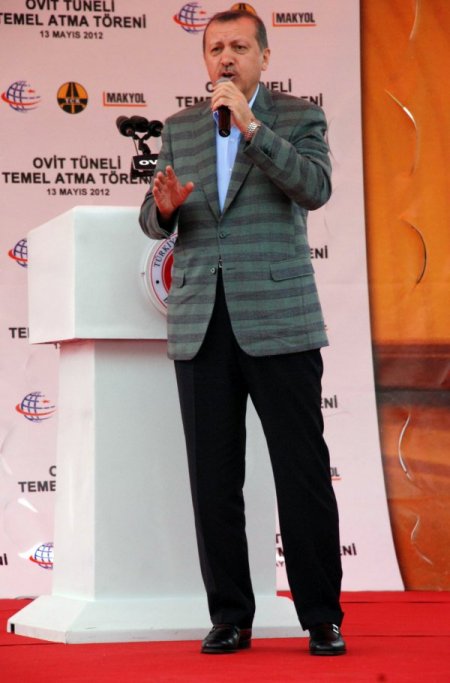 Başbakan Erdoğan, Ovit'in Temelini Attı