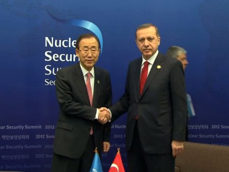 Başbakan Erdoğan, Seul'de Bazı Görüşmeler Yaptı