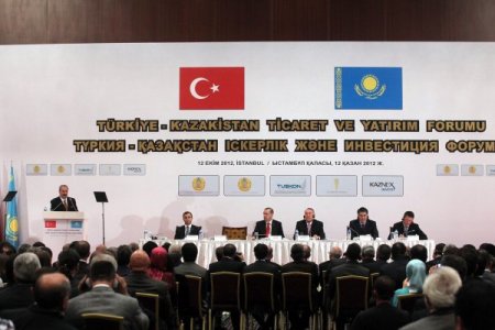 Başbakan Erdoğan, Türk ve Kazak iş adamlarına yatırım çağrısı yaptı