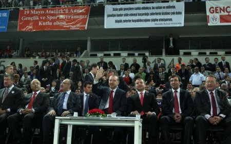 Başbakan Erdoğan: 19 Mayıs Anlamıyla Örtüşen Bir Heyecana Kavuşuyor