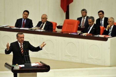 Başbakan Erdoğan: Dtp'nin Uç Eleştirilerinin Benzerini Mhp Yapıyor
