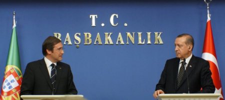 Başbakan Erdoğan: İran genelkurmay başkanını muhatap almam doğru olmaz