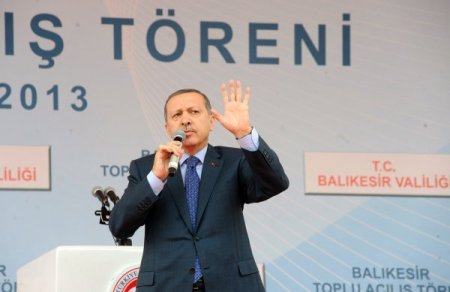 Başbakan Erdoğan: Medya üzerinden yapılan operasyonlara itibar etmeyin