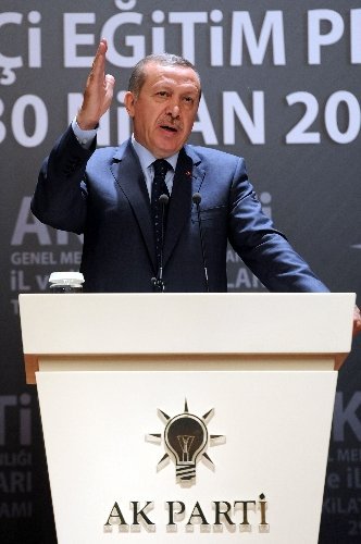 Başbakan Erdoğan: Üç beş çanak çömlek, Marmaray'ı 4 yıl geciktirdi