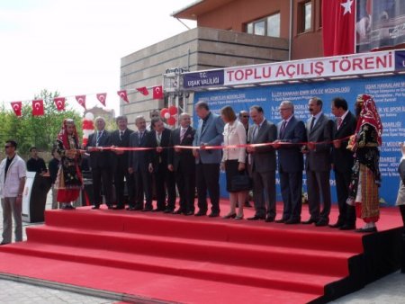 Başbakan Erdoğan: Uşak’a Geldiğimizde Hiç Eli Boş Gelmedik