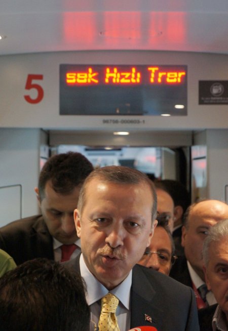 Başbakan Erdoğan'a hava destekli koruma